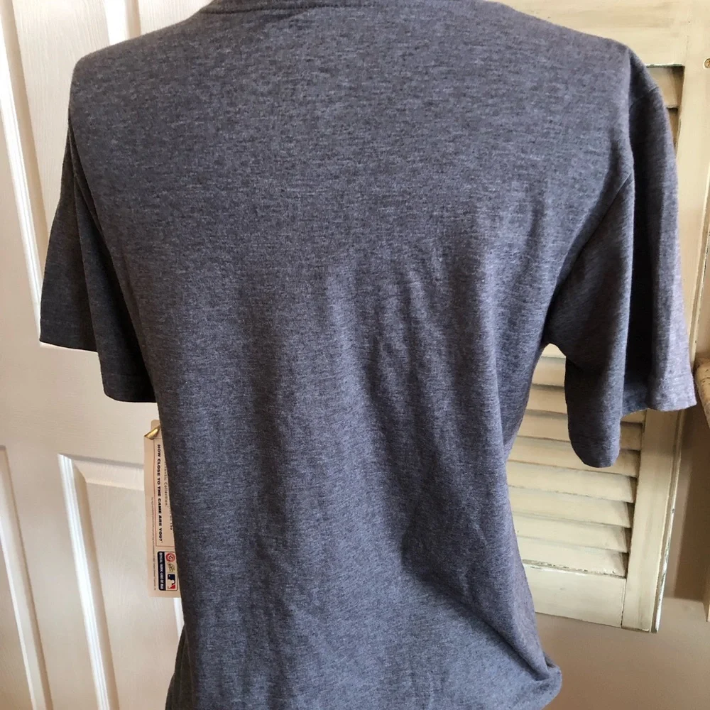 Majestic Chicago Cubs Gray T-Shirt - Picture 3 of 4